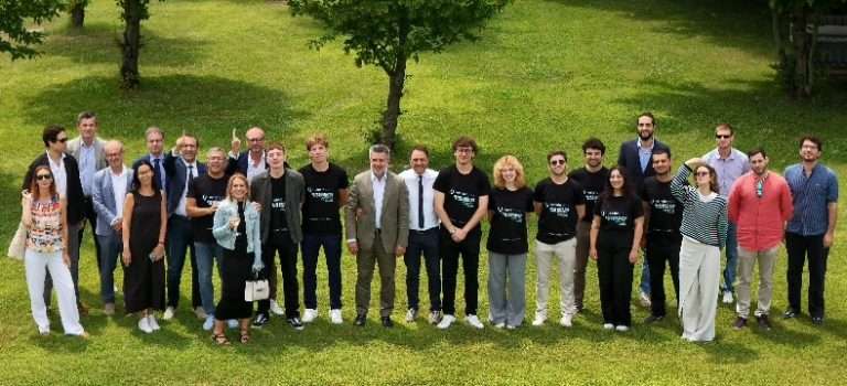  - Immagine relativa alla notizia "I finalisti di VeneTo Stars tornano con tre idee e un’unica sfida: trasformare i dati spaziali in soluzioni per il futuro."
